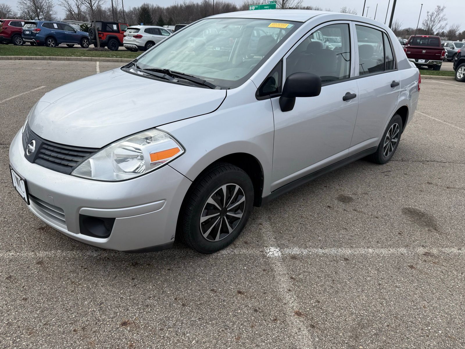 2010 Nissan Versa Base