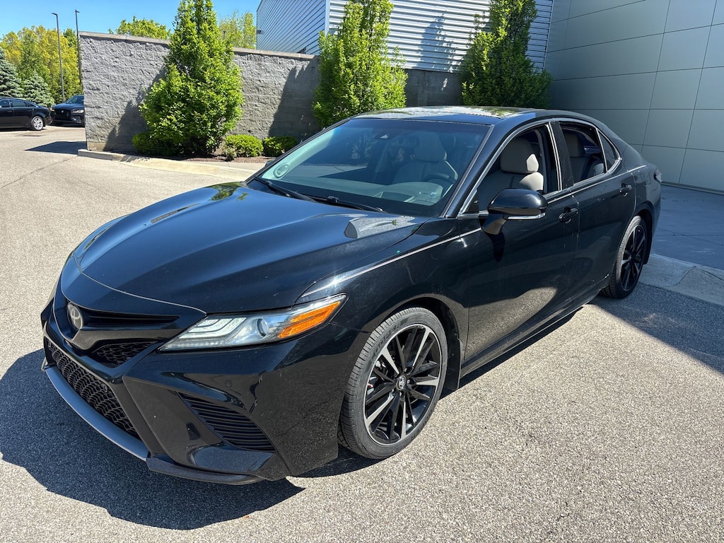 Used 2018 Toyota Camry XSE Sedan
