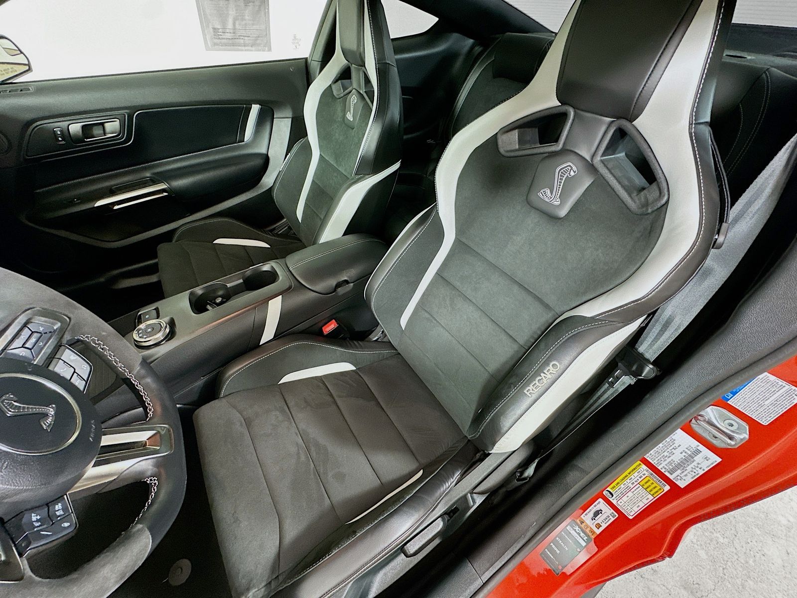 2022 Ford Mustang Shelby GT500 - Photo 33