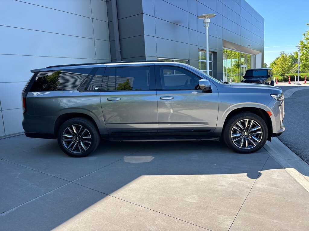 Used 2021 Cadillac Escalade ESV Sport SUV