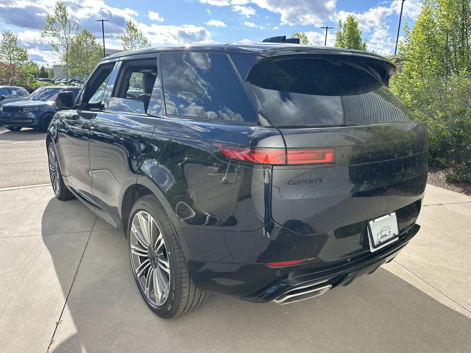 2026 Land Rover Range Rover Sport Dynamic SE - Photo 7