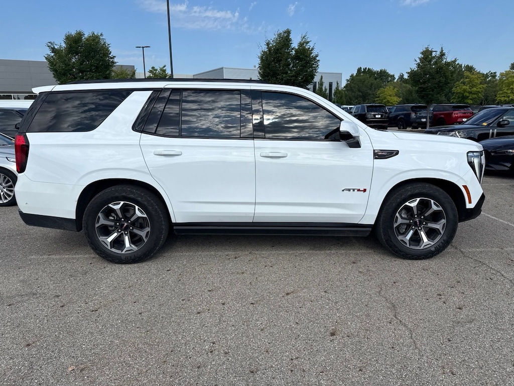 Used 2025 GMC Yukon AT4 Ultimate SUV