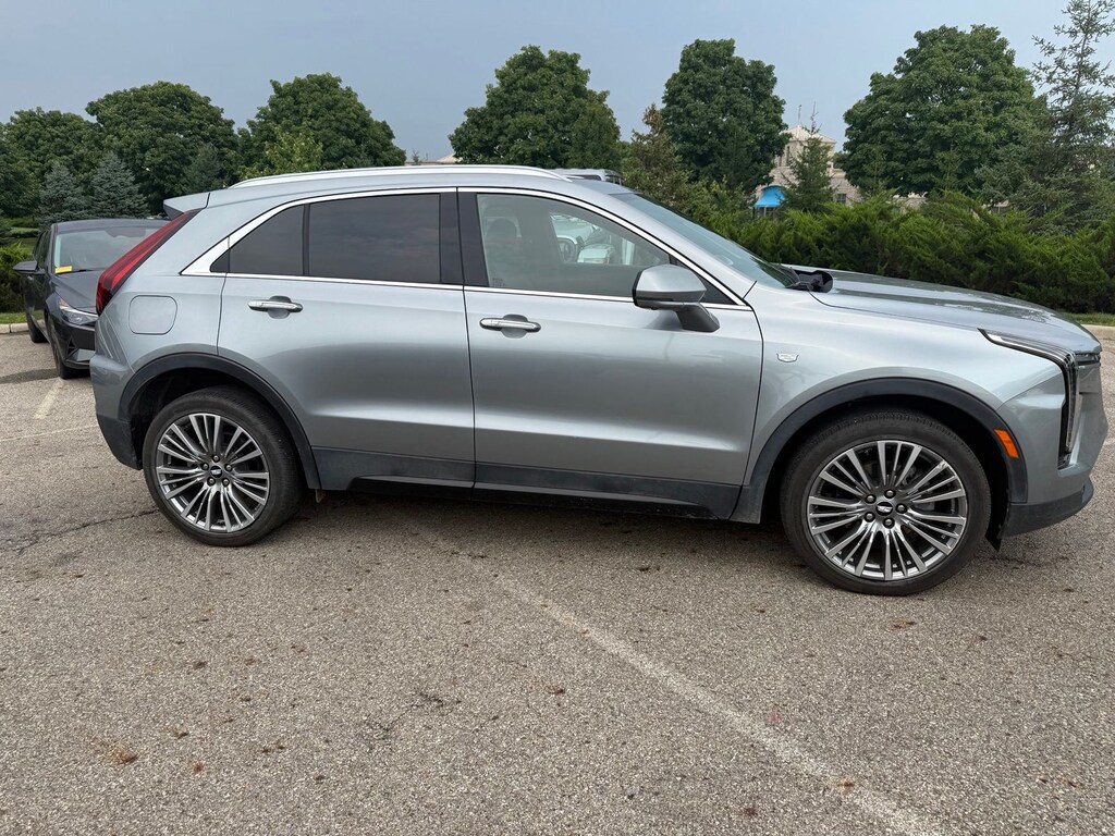 Used 2025 Cadillac XT4 Premium Luxury SUV