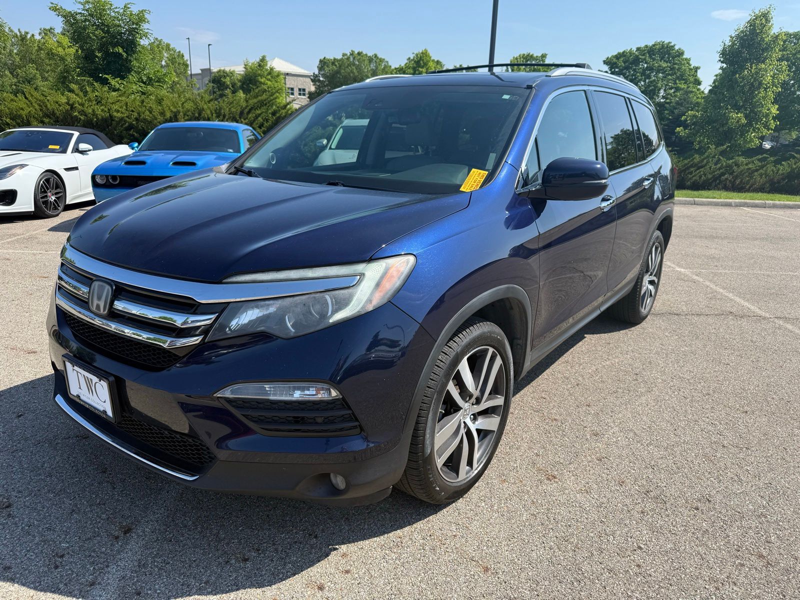 2016 Honda Pilot 4WD Elite's photo