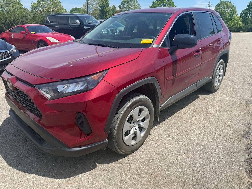 Used 2022 Toyota RAV4 LE SUV