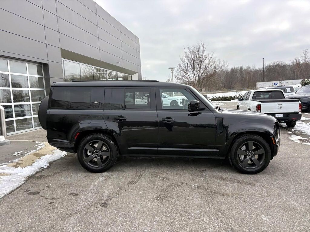 Used 2023 Land Rover Defender 130 X-Dynamic SE SUV