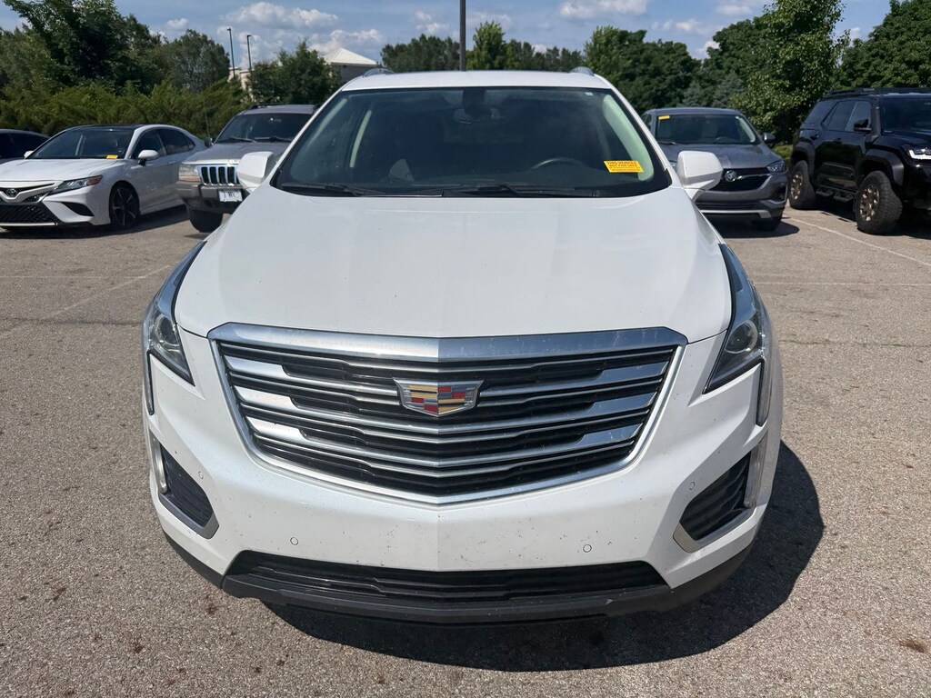 Used 2017 Cadillac XT5 Luxury SUV