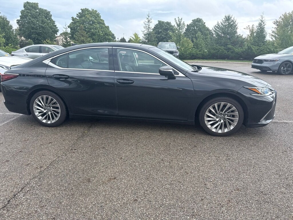 Used 2019 Lexus ES 350 Luxury Sedan