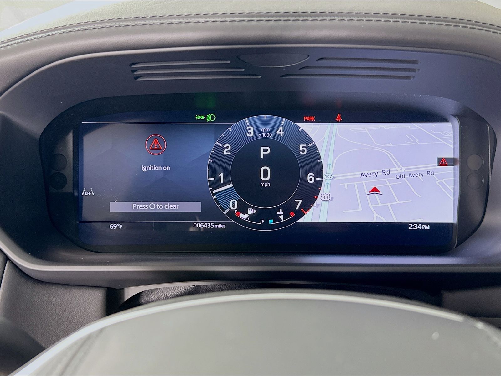 2025 Land Rover Discovery Metropolitan Edition - Photo 18