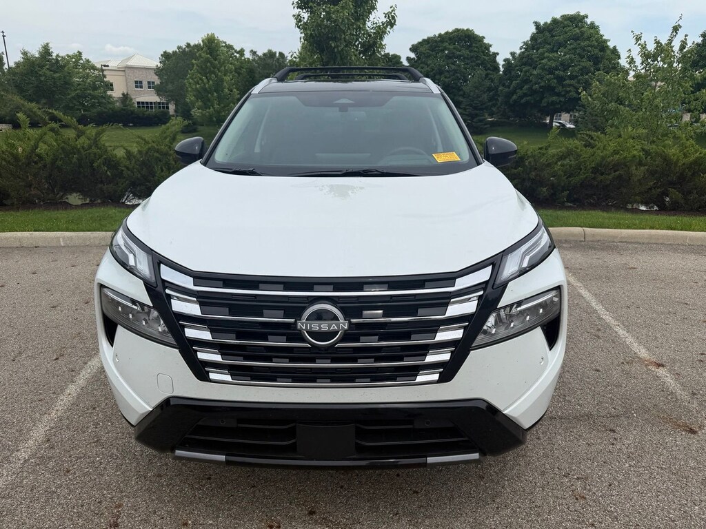 Used 2025 Nissan Rogue Platinum SUV
