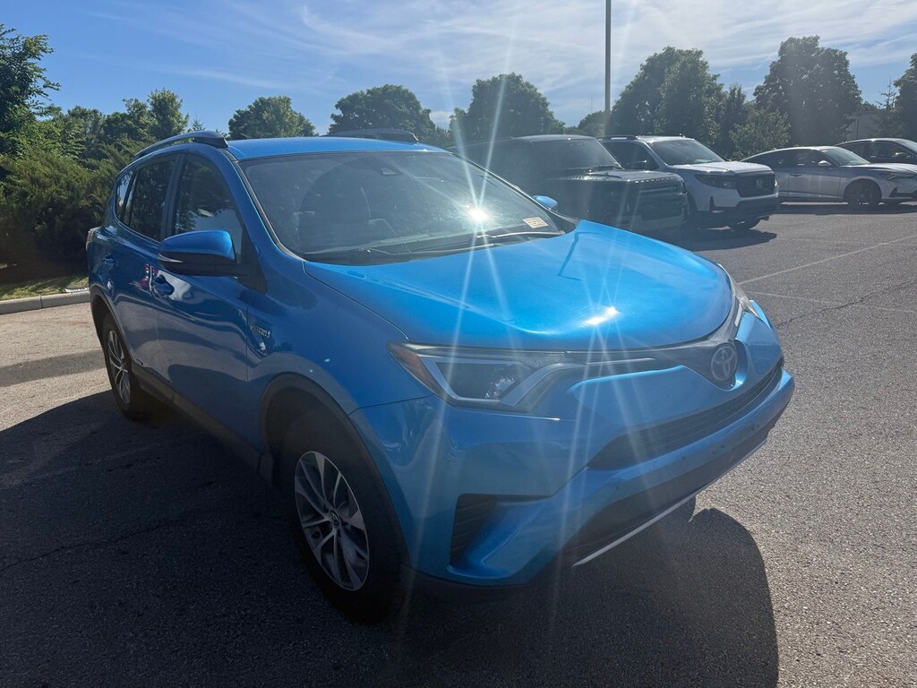 Used 2018 Toyota RAV4 Hybrid LE SUV