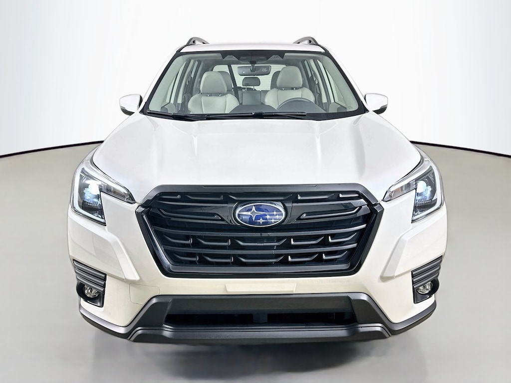 Used 2024 Subaru Forester Limited SUV