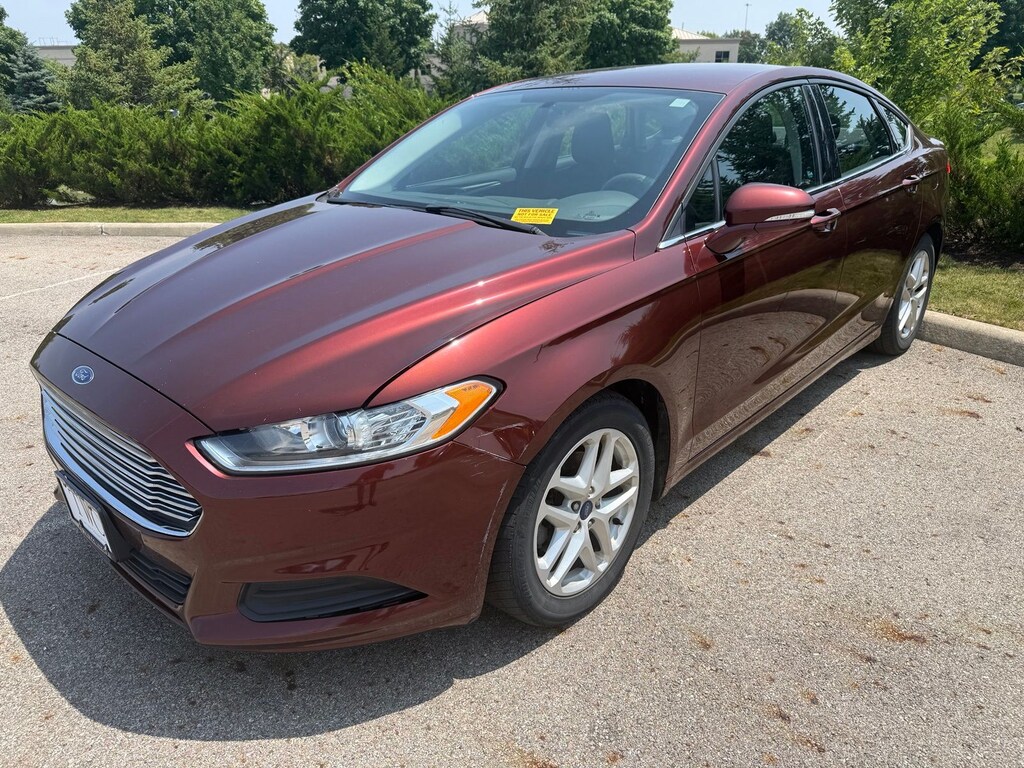 Used 2015 Ford Fusion SE Sedan