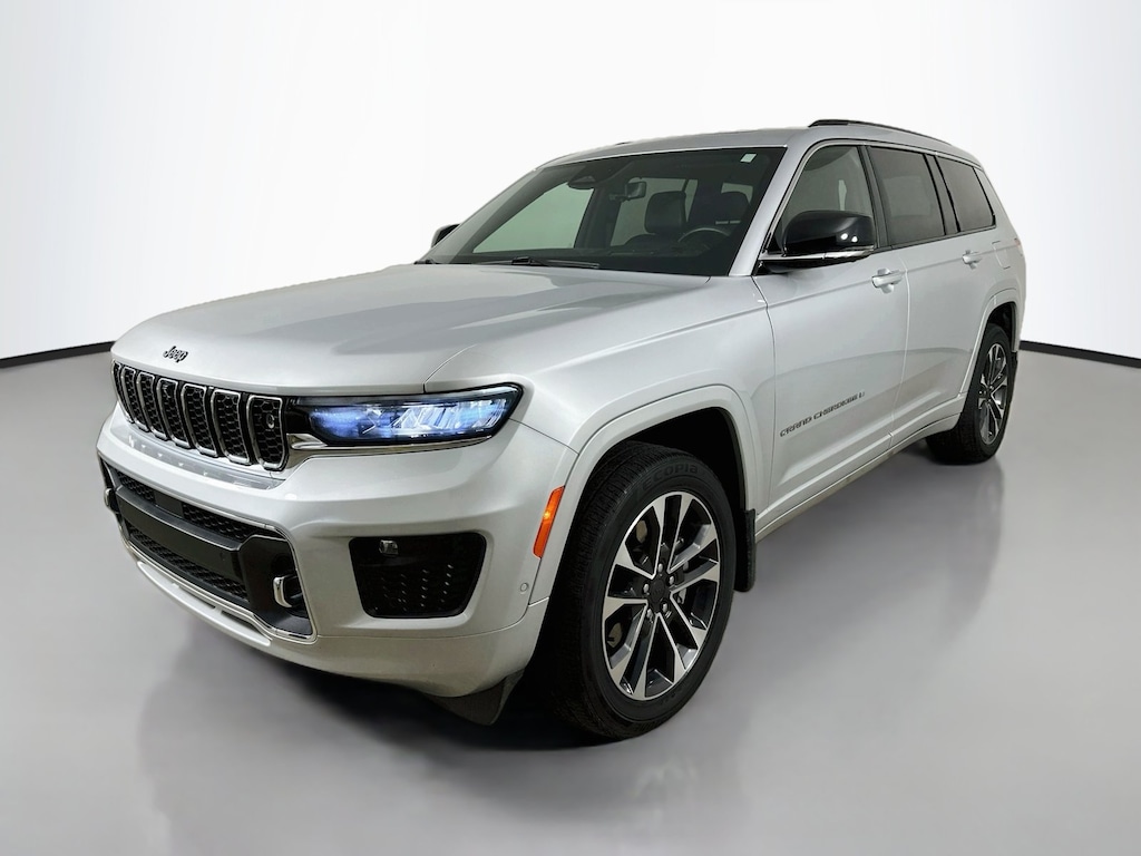 Used 2023 Jeep Grand Cherokee L Overland SUV