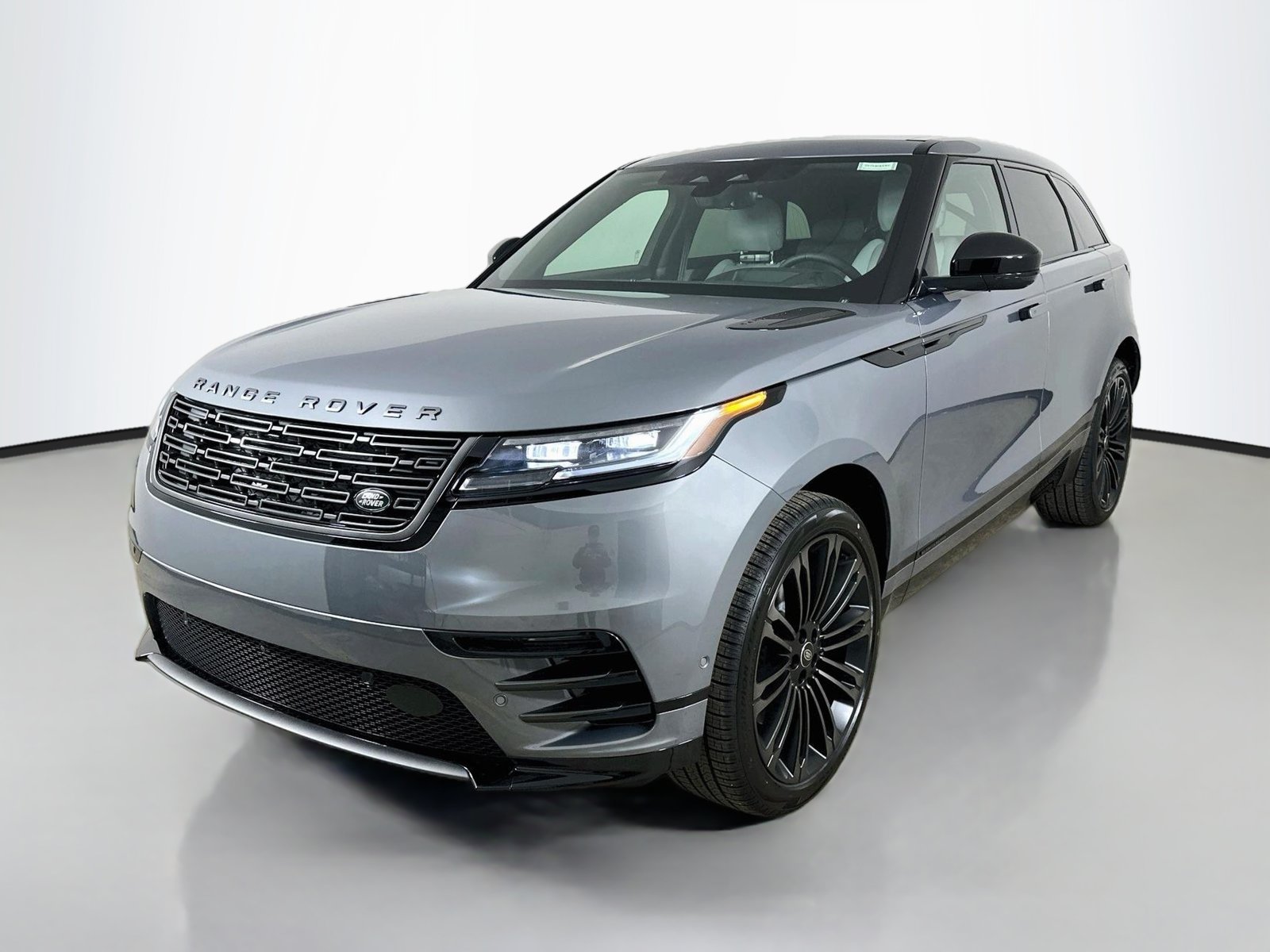2026 Land Rover Range Rover Velar
