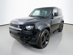 2026 Land Rover Defender 90 V8 SUV