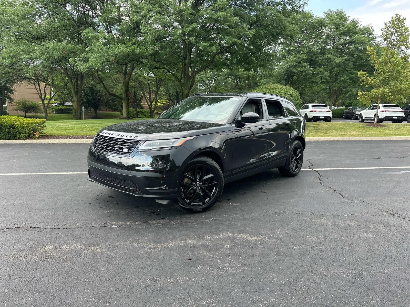 2026 Land Rover Range Rover Velar P250 S's photo