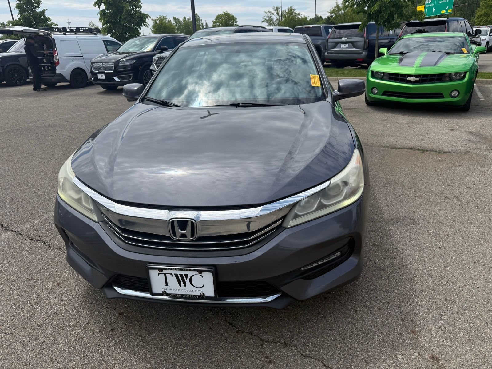 Used 2016 Honda Accord EX with VIN 1HGCR2F70GA248046 for sale in Dublin, OH