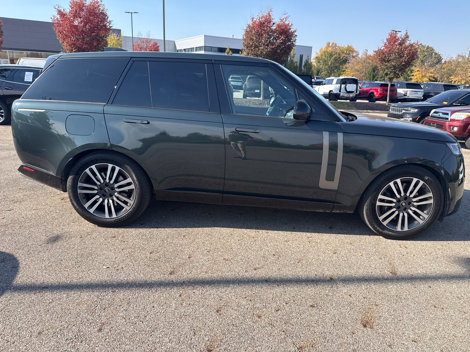 Used 2024 Land Rover Range Rover SE SUV