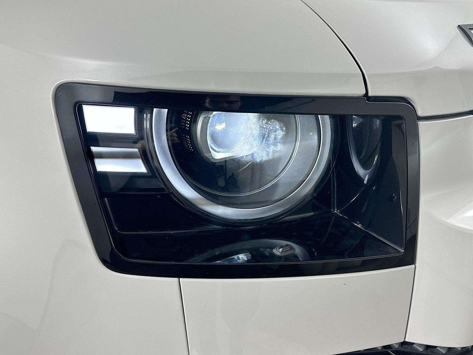 2026 Land Rover Defender S - Photo 10