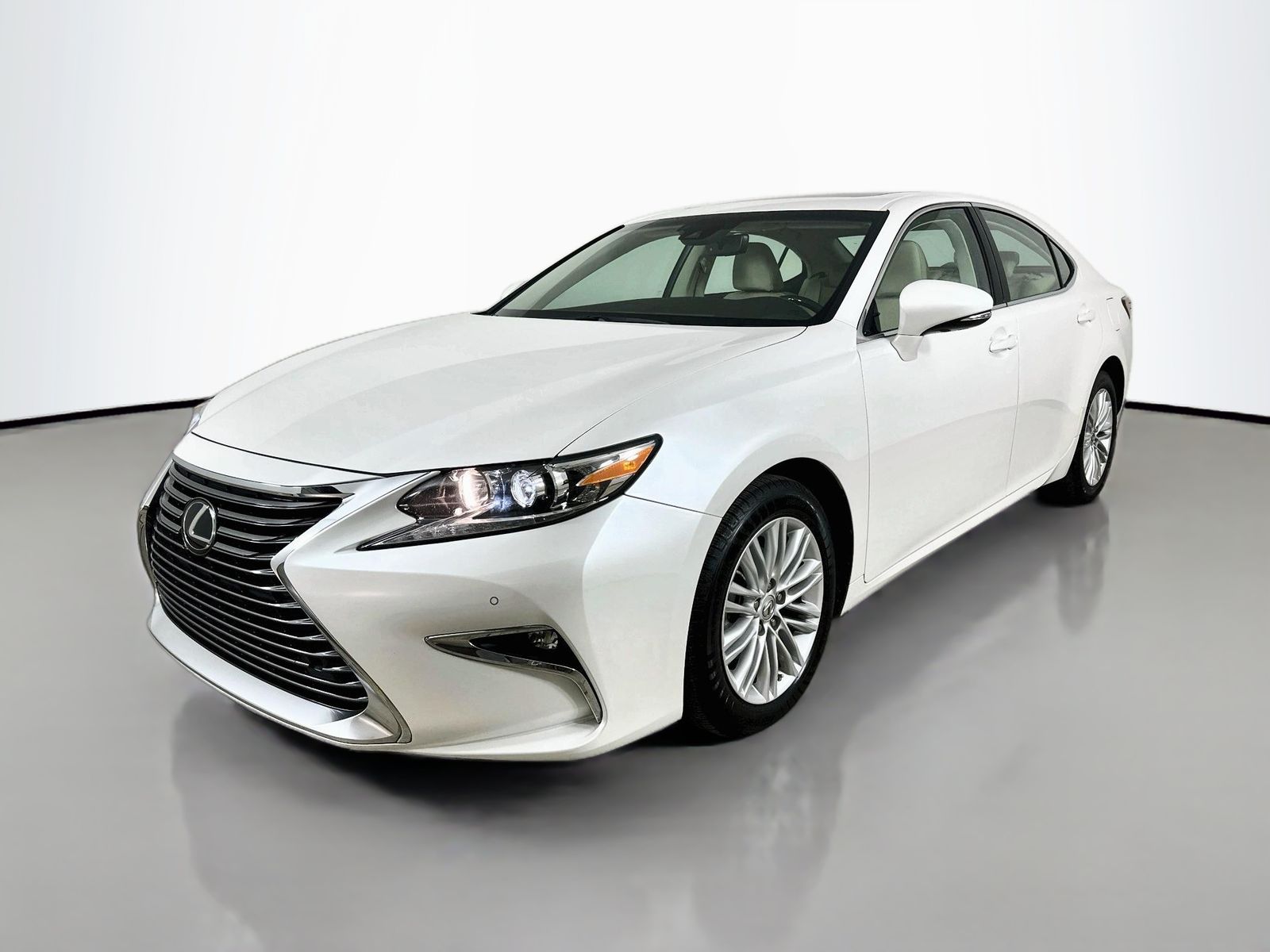 2018 Lexus ES