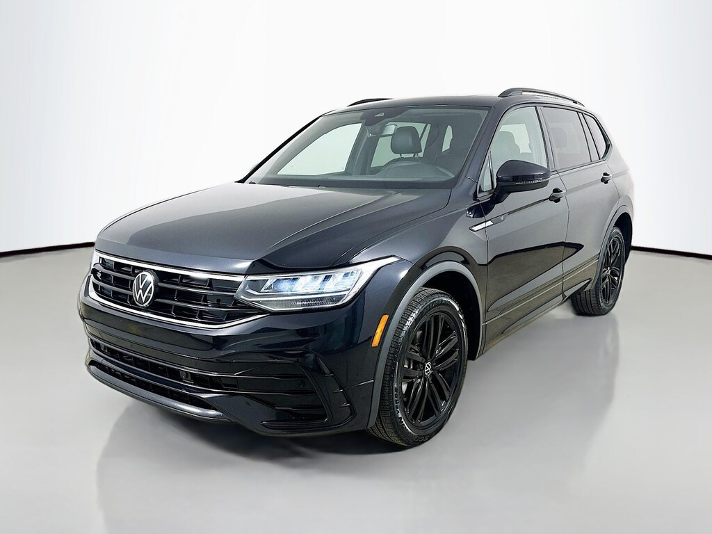 Used 2022 Volkswagen Tiguan 2.0T SE R-Line Black SUV