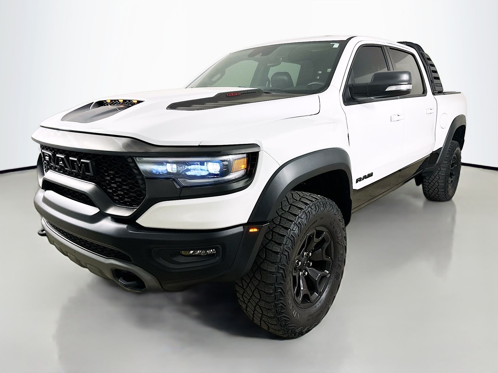 2021 RAM 1500 TRX 4x4 Crew Cab 5'7's photo