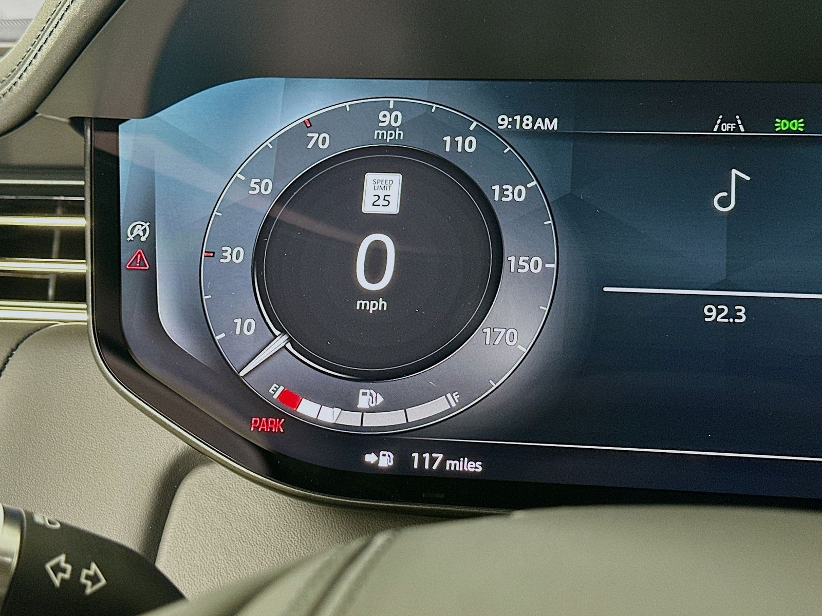 2025 Land Rover Range Rover SE - Photo 20