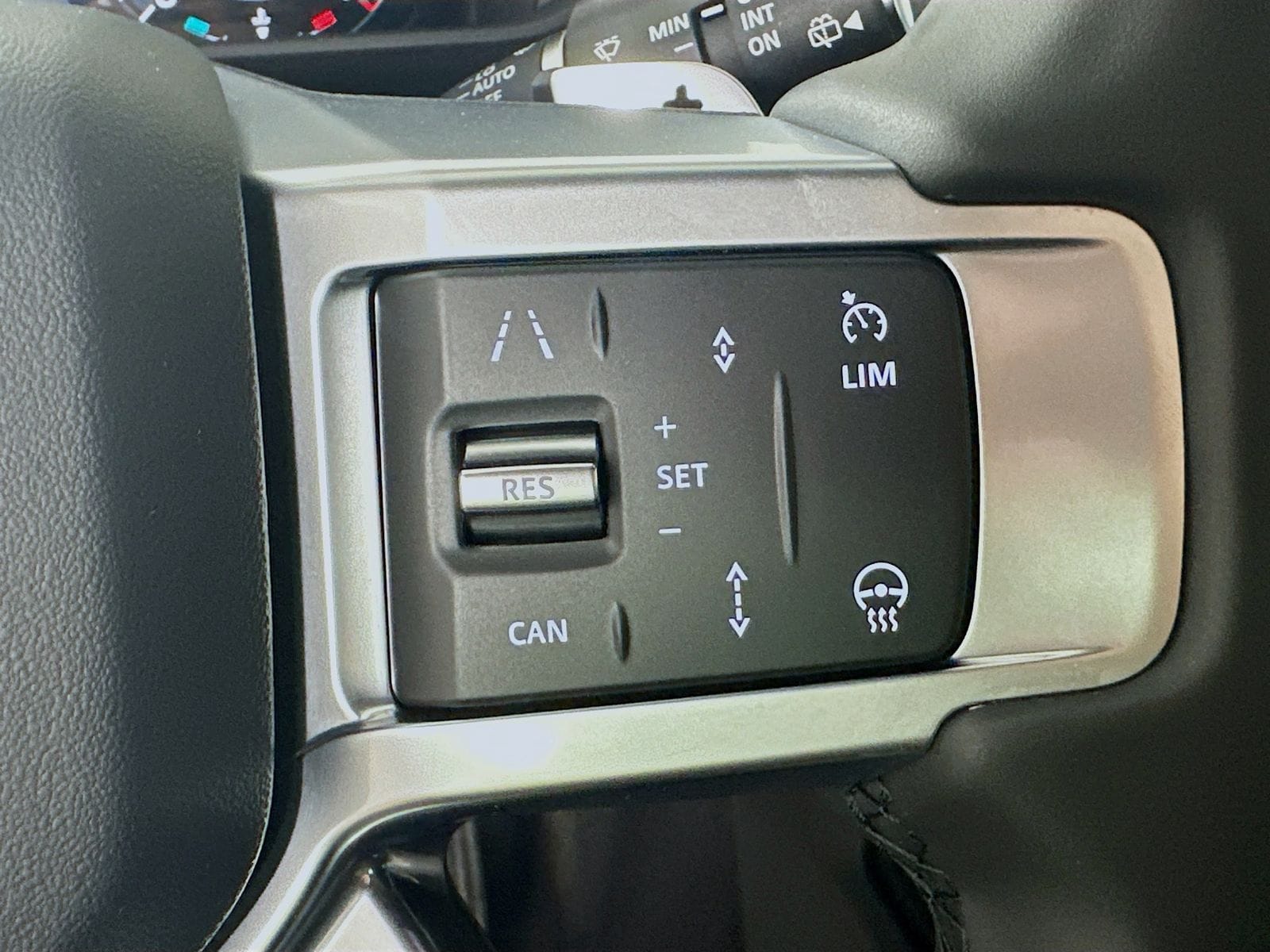 2025 Land Rover Discovery S - Photo 20