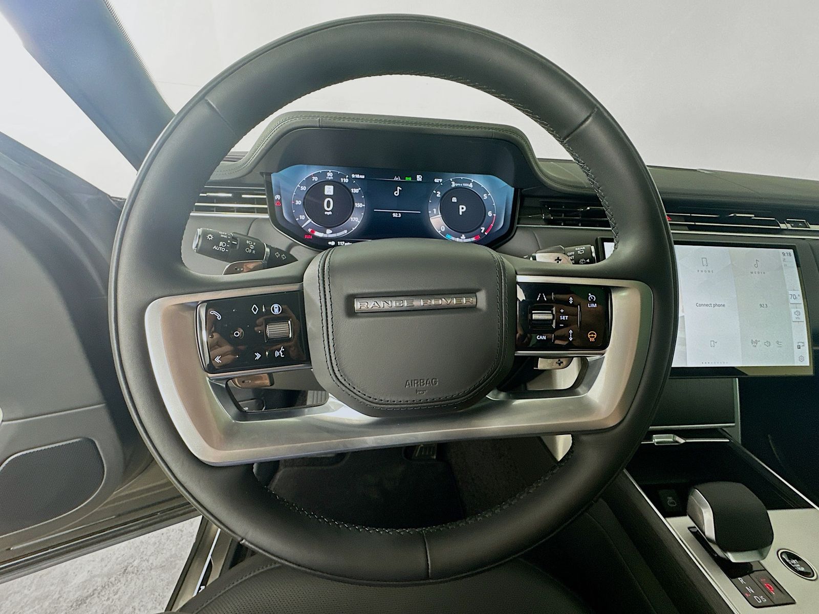 2025 Land Rover Range Rover SE - Photo 19