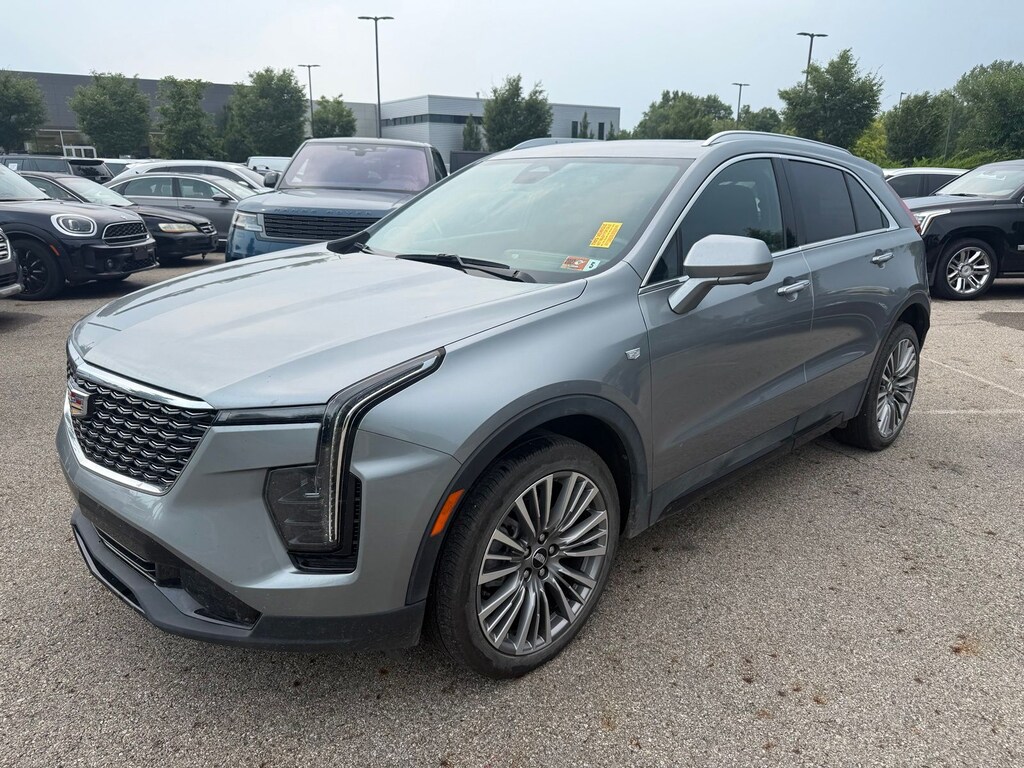 Used 2025 Cadillac XT4 Premium Luxury SUV