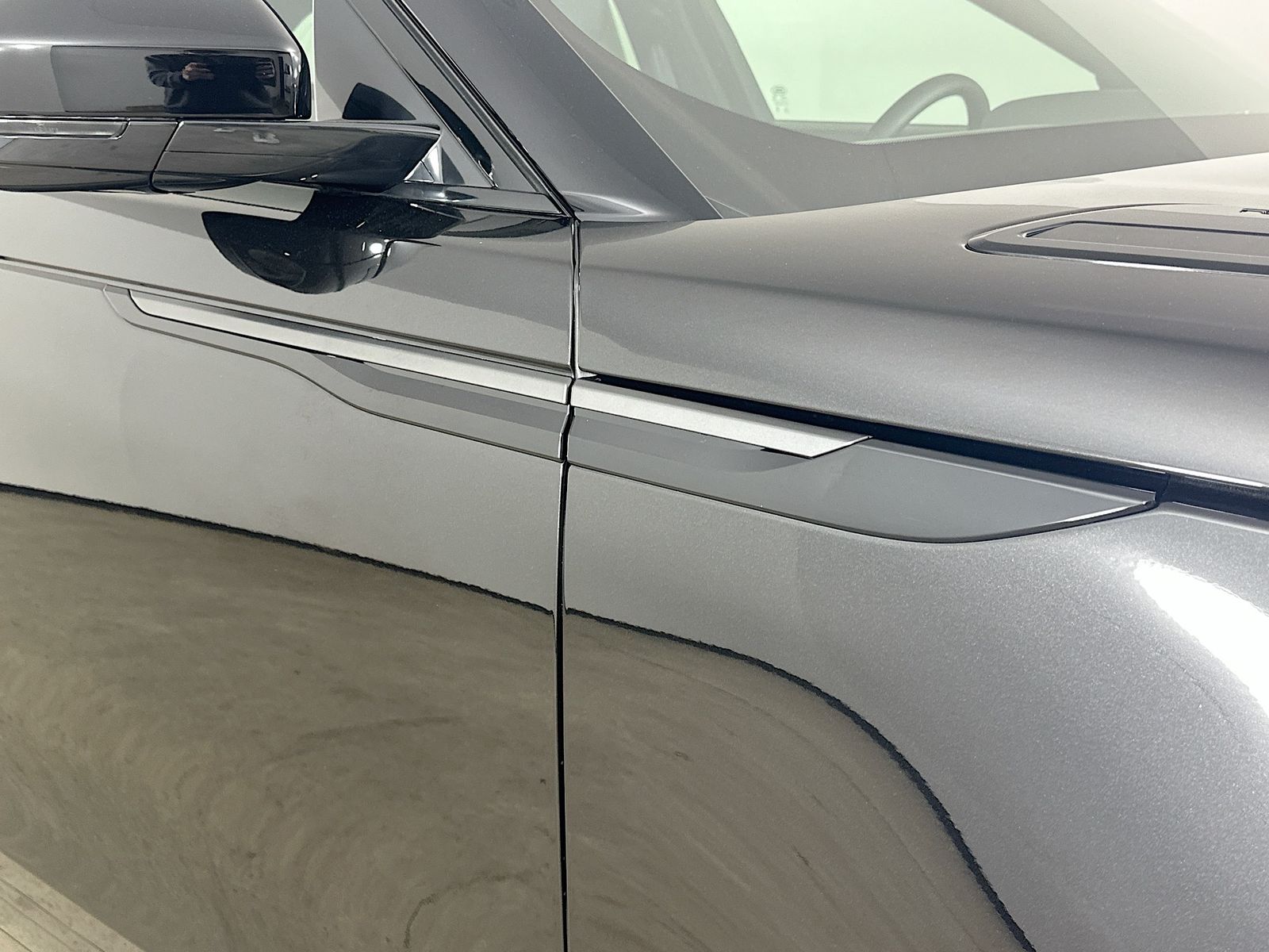 2026 Land Rover Range Rover Velar Dynamic SE - Photo 9