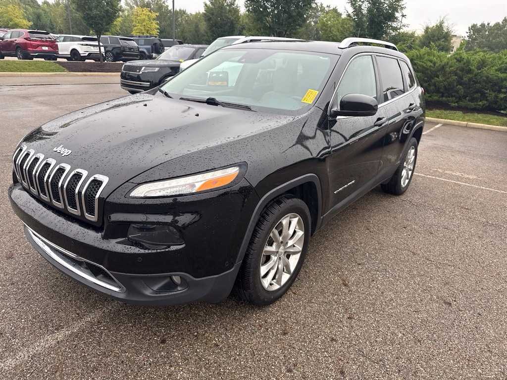 Used 2017 Jeep Cherokee Limited SUV