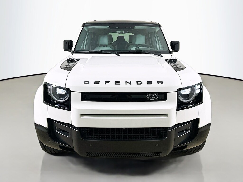 Used 2026 Land Rover Defender 130 X-Dynamic SE SUV