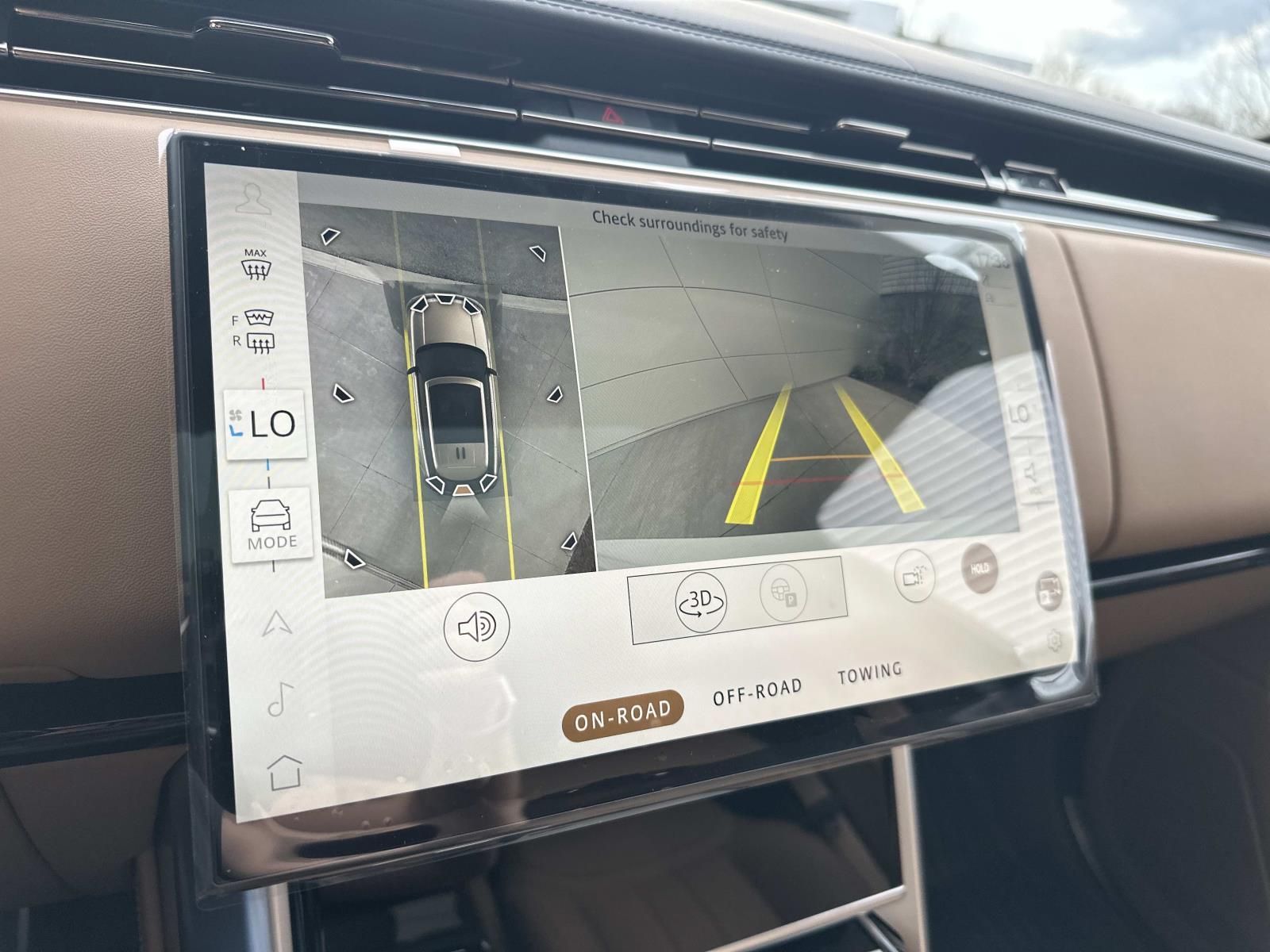 2026 Land Rover Range Rover SE - Photo 16