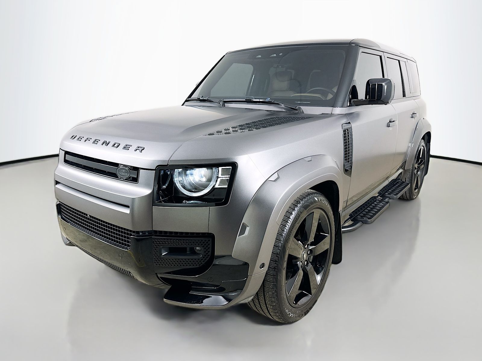2025 Land Rover Defender