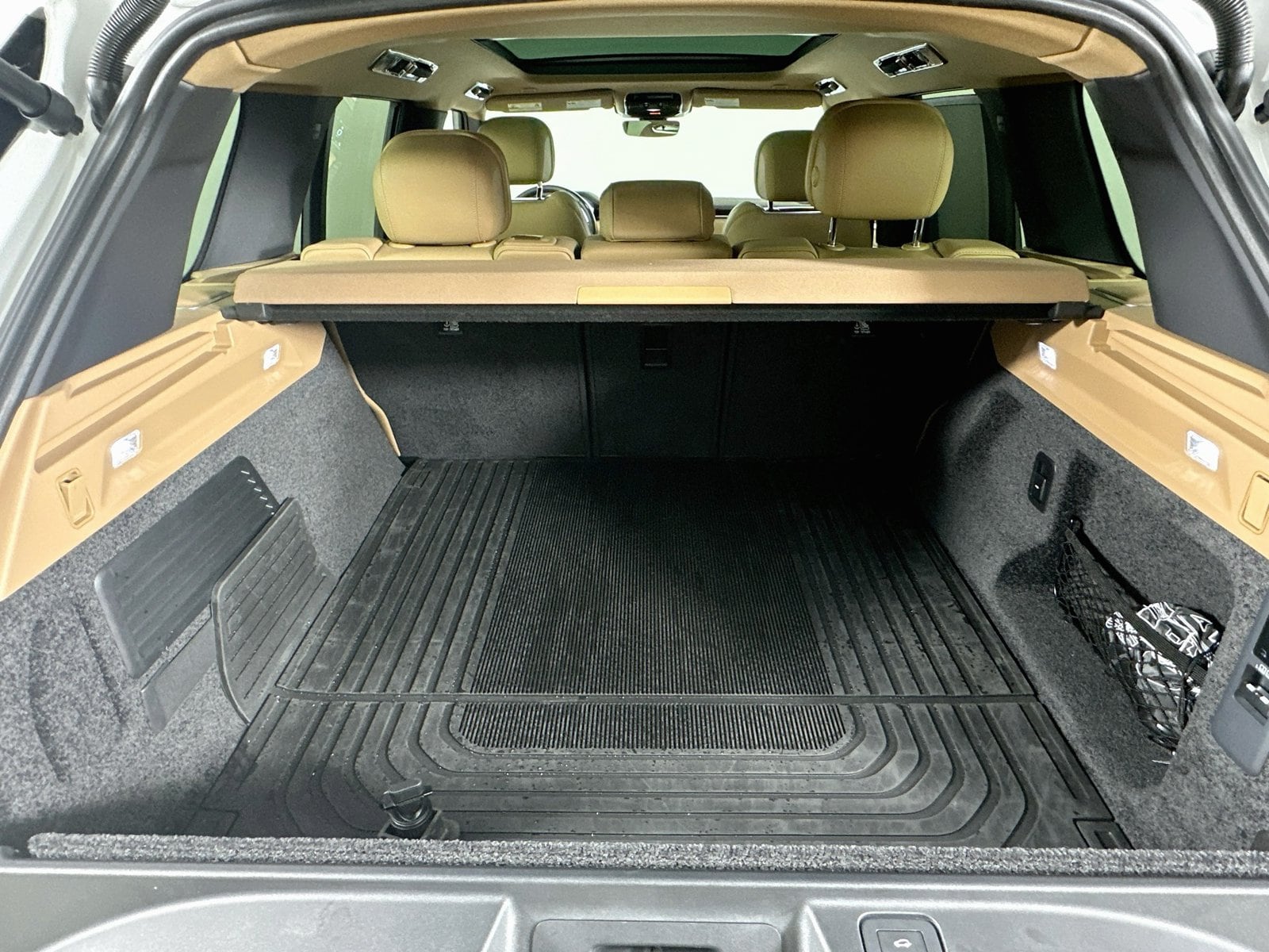 2026 Land Rover Range Rover SE - Photo 39