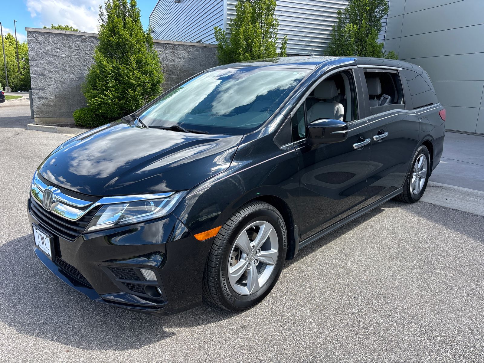 2018 Honda Odyssey EX-L with RES & Navigation's photo