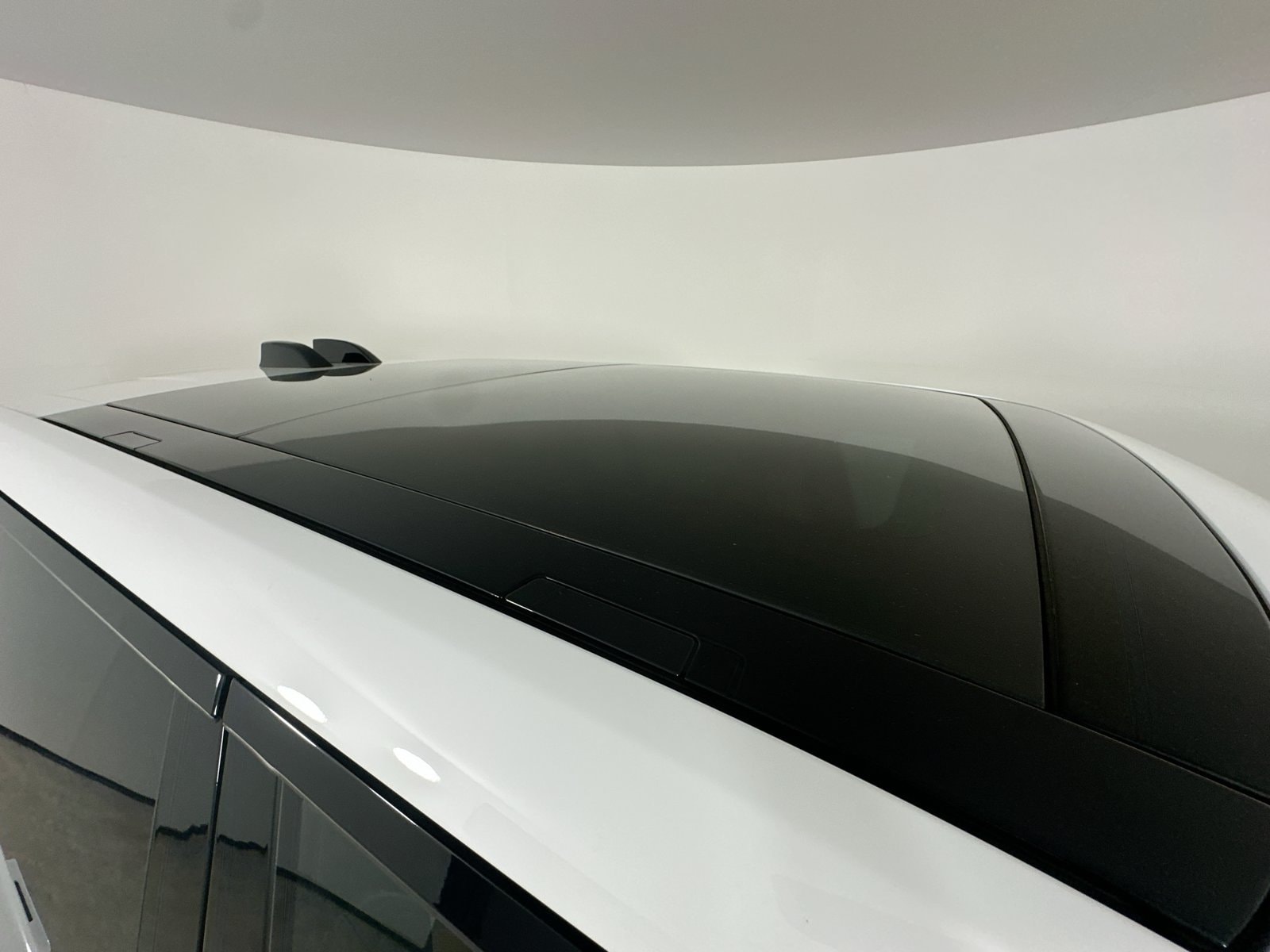 2026 Land Rover Range Rover SE - Photo 11