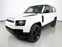 2026 Land Rover Defender 130 X-Dynamic SE SUV