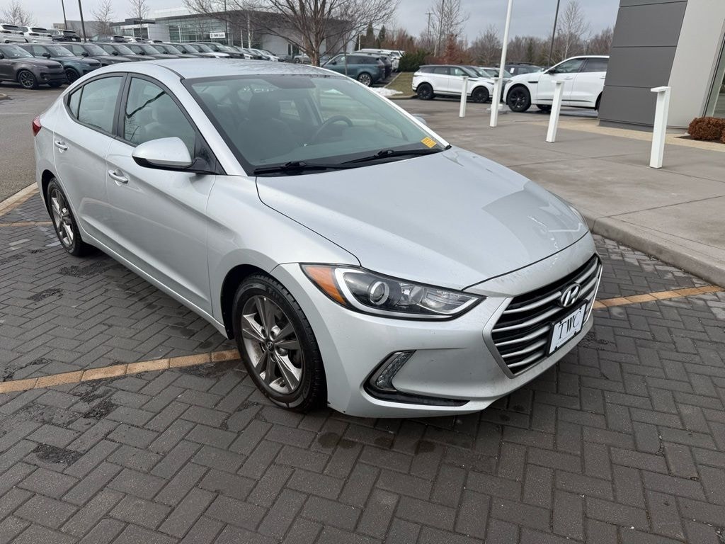 Used 2017 Hyundai Elantra SE Sedan