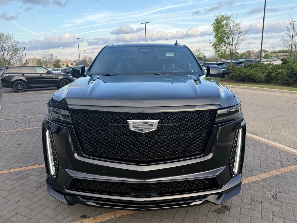 Used 2024 Cadillac Escalade ESV V-Series SUV