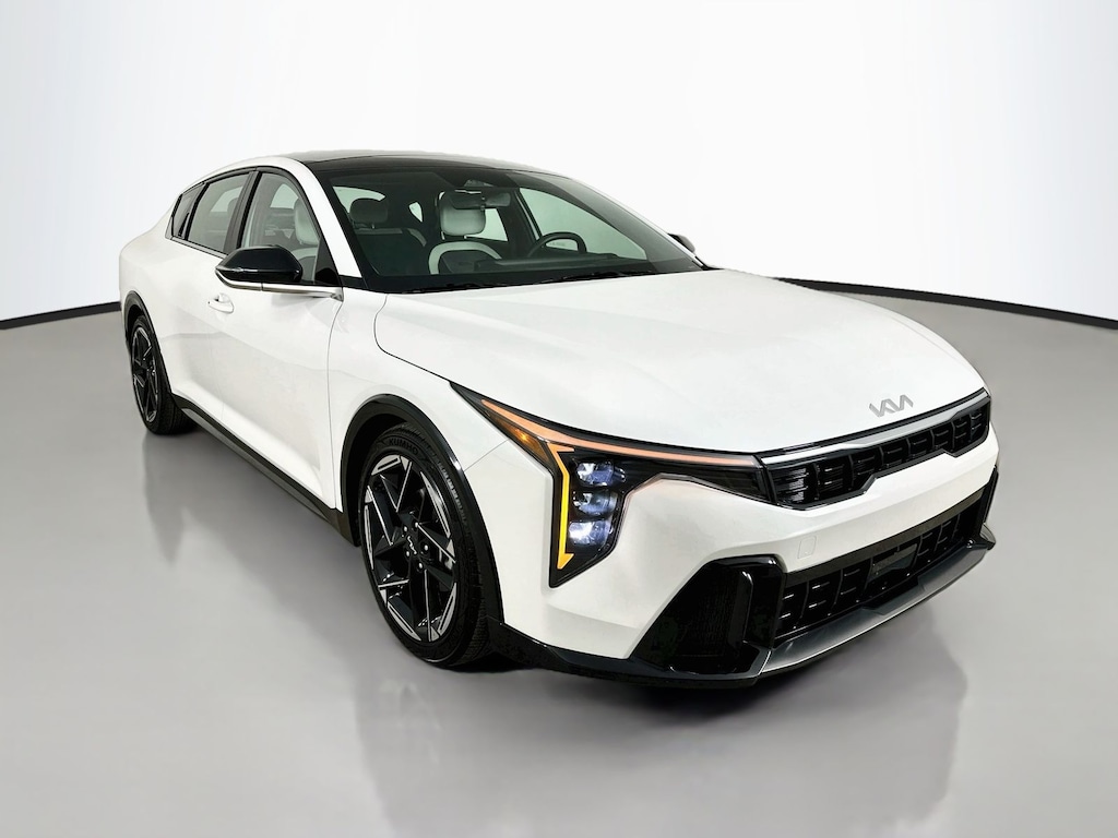 Used 2025 Kia K4 GT-Line Sedan