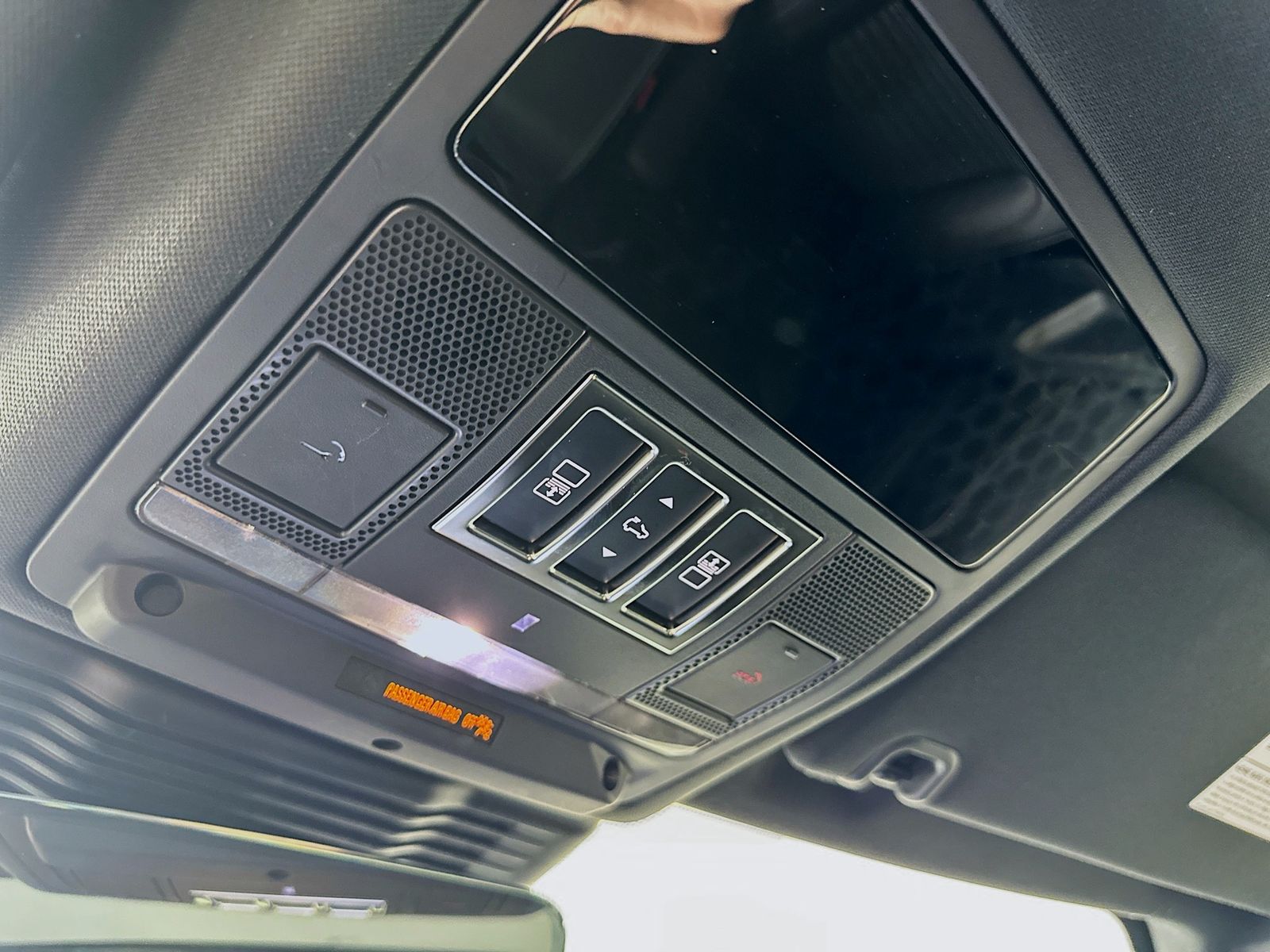 2025 Land Rover Discovery Metropolitan Edition - Photo 30