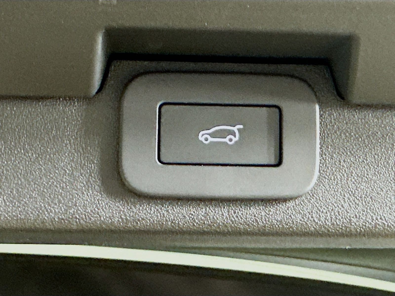 2025 Land Rover Discovery S - Photo 43