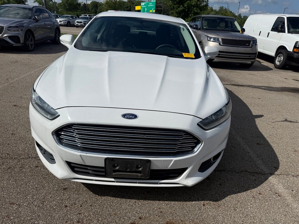Used 2013 Ford Fusion SE Sedan