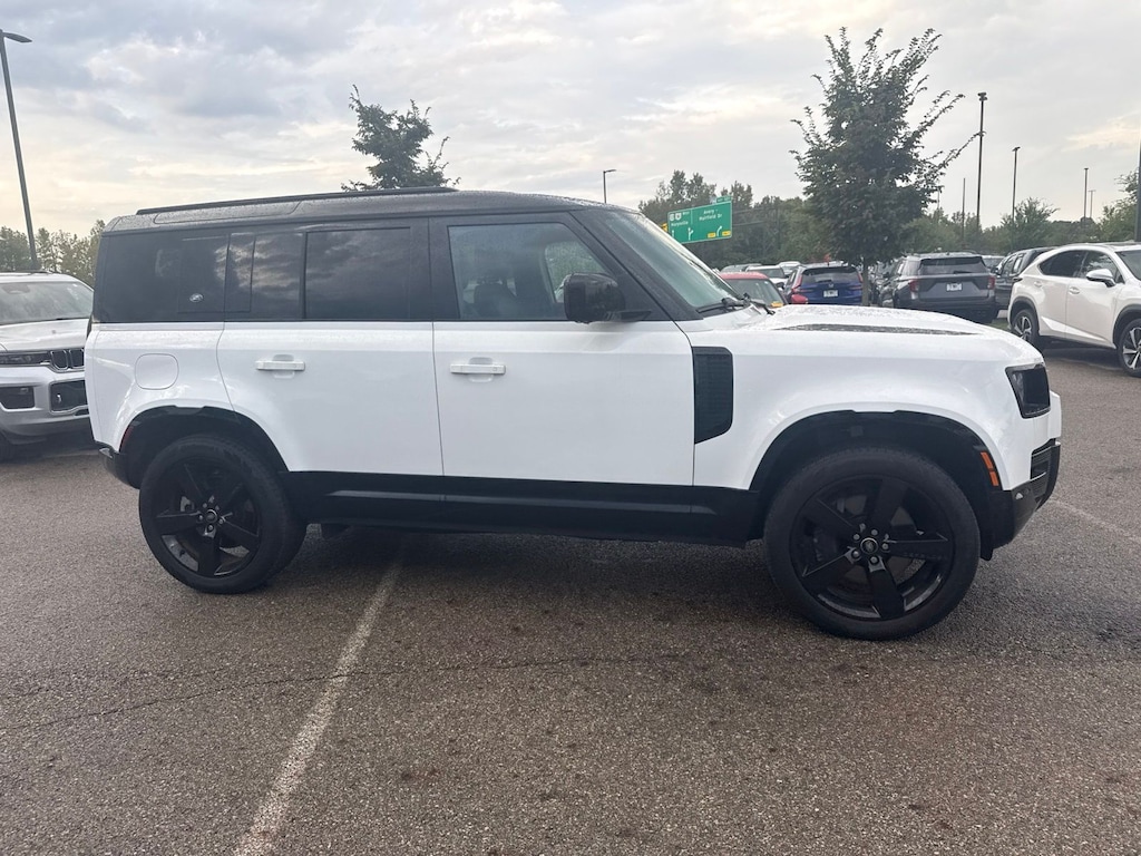 Certified 2023 Land Rover Defender 110 X-Dynamic SE SUV