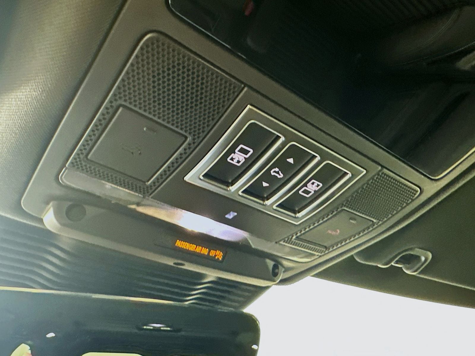 2025 Land Rover Discovery S - Photo 33