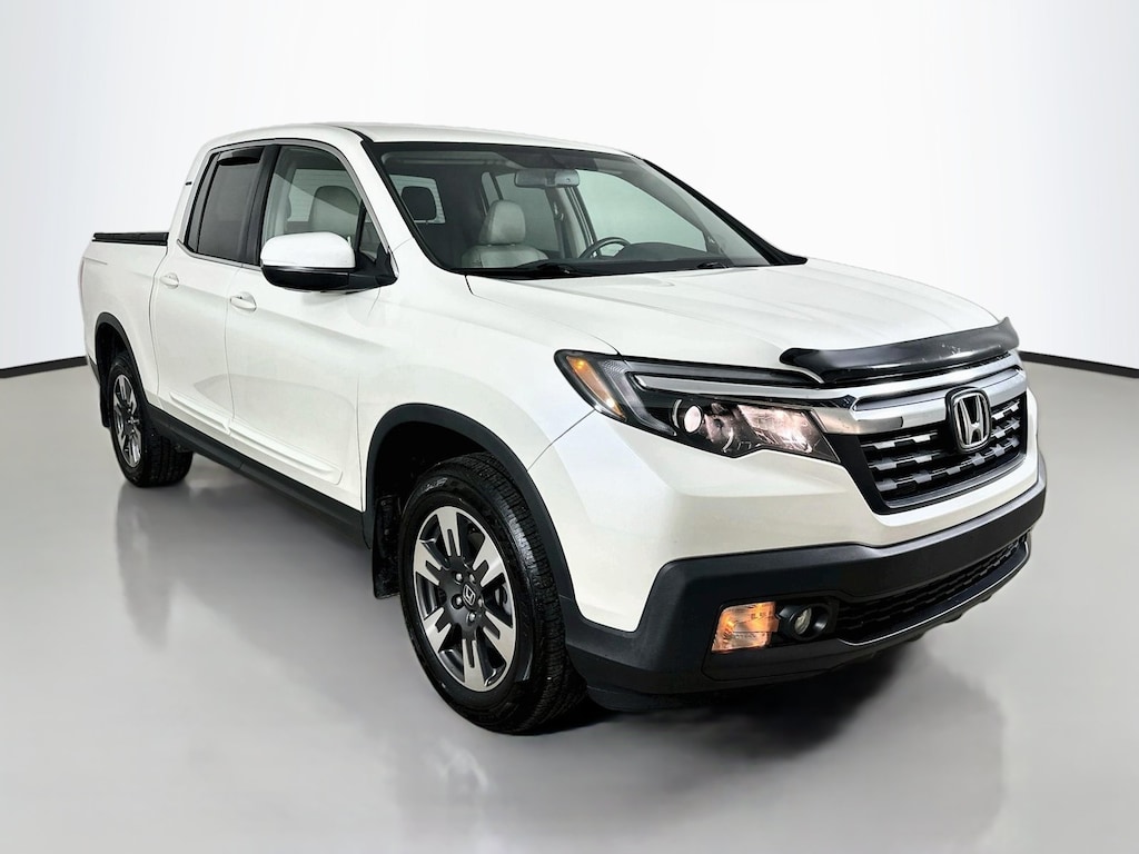 Used 2017 Honda Ridgeline RTL Truck