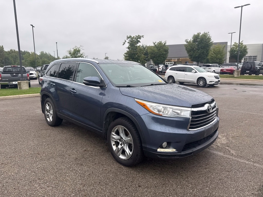 Used 2016 Toyota Highlander Limited SUV